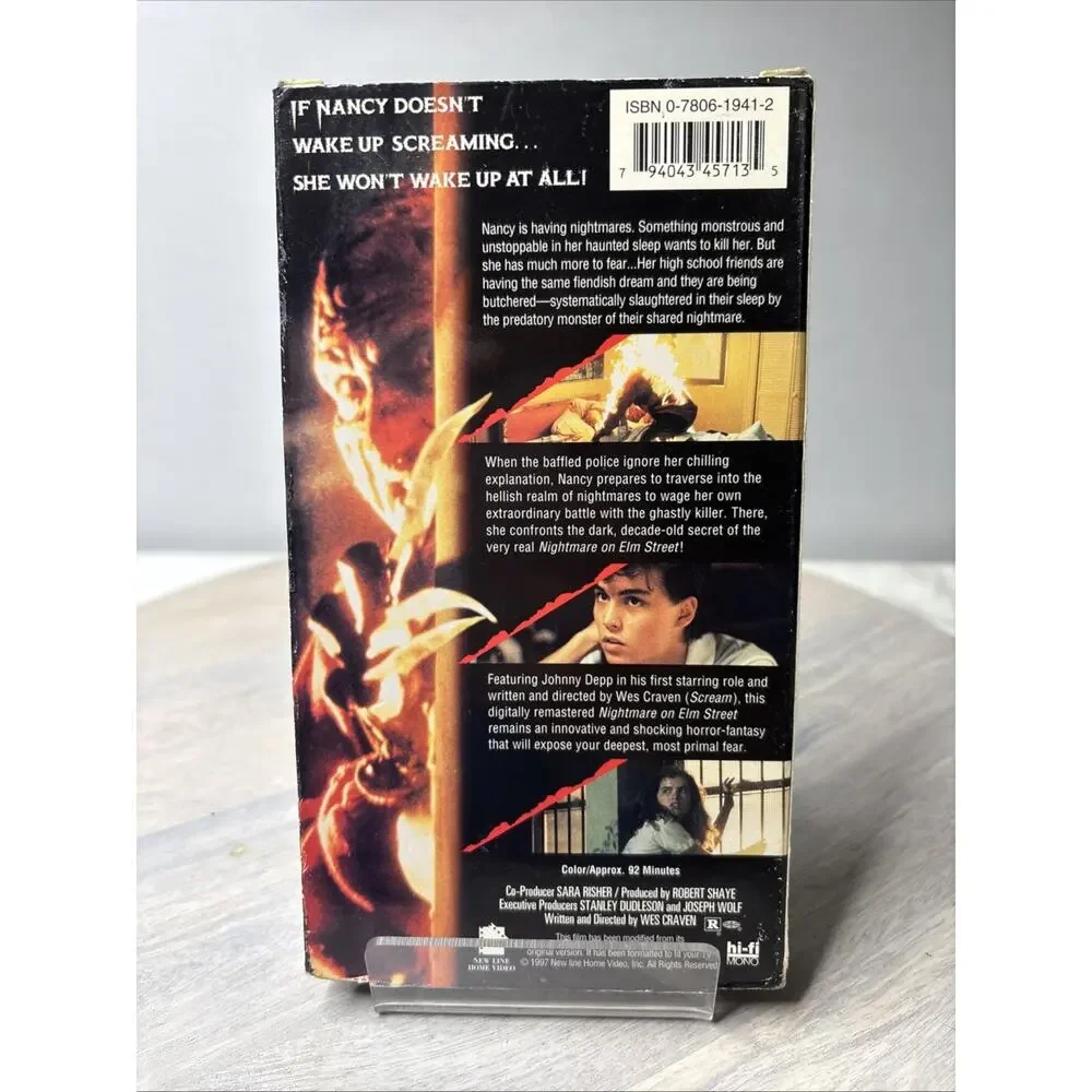 A Nightmare on Elm Street VHS 1984 Wes Craven Johnny Depp Horror Classic Vintage - Picture 2 of 3